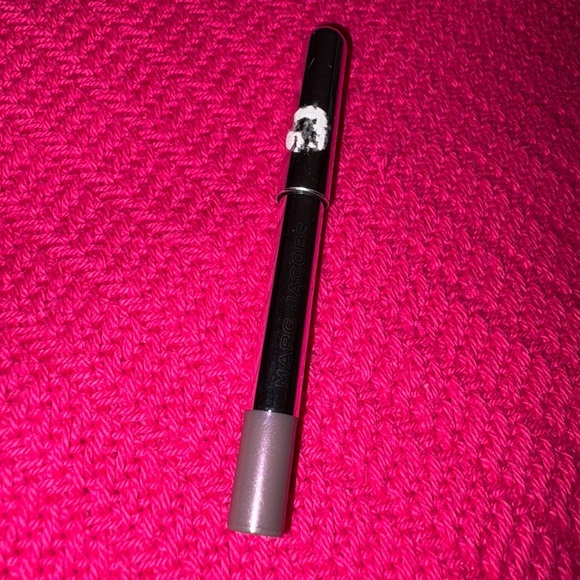 MARC JACOBS Highliner Eyeliner Gel Eye Crayon Liner Cherry On Taupe Mini - Picture 1 of 2